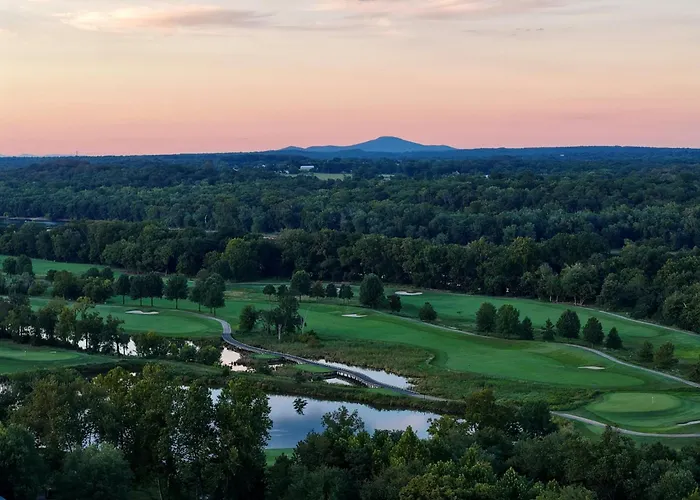 Lansdowne Resort And Spa